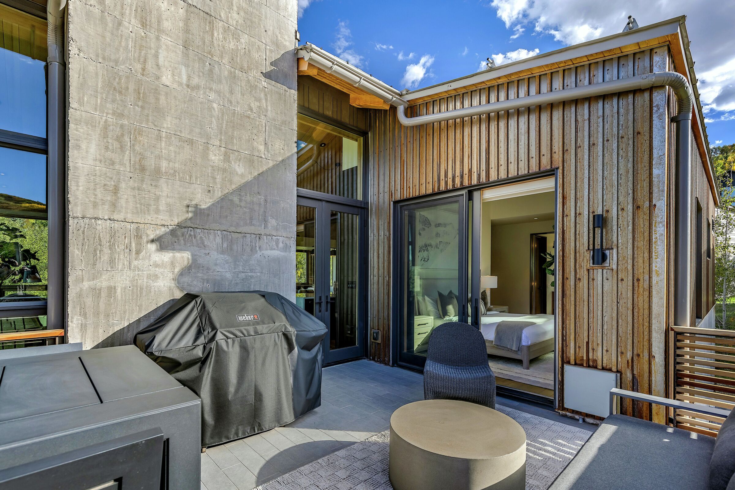 Balcony with BBQ