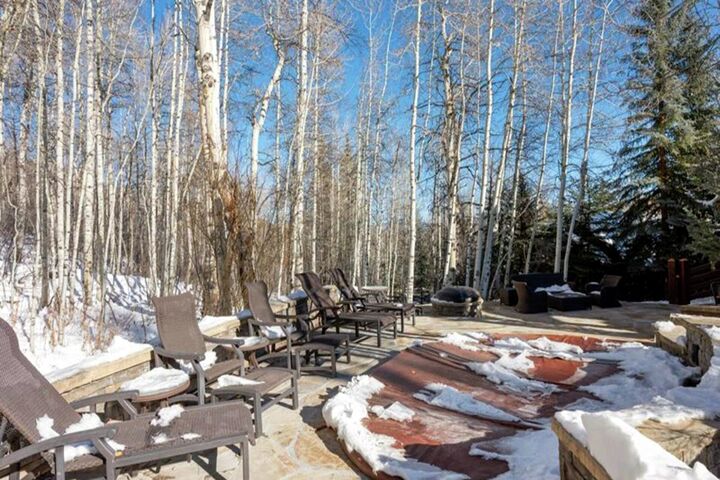 Patio with Hot Tub