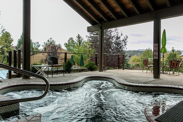 Outdoor Hot Tub