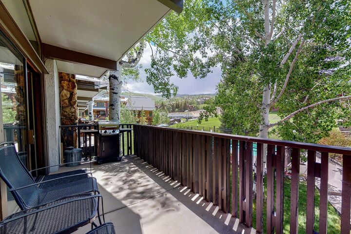 #40 - Balcony