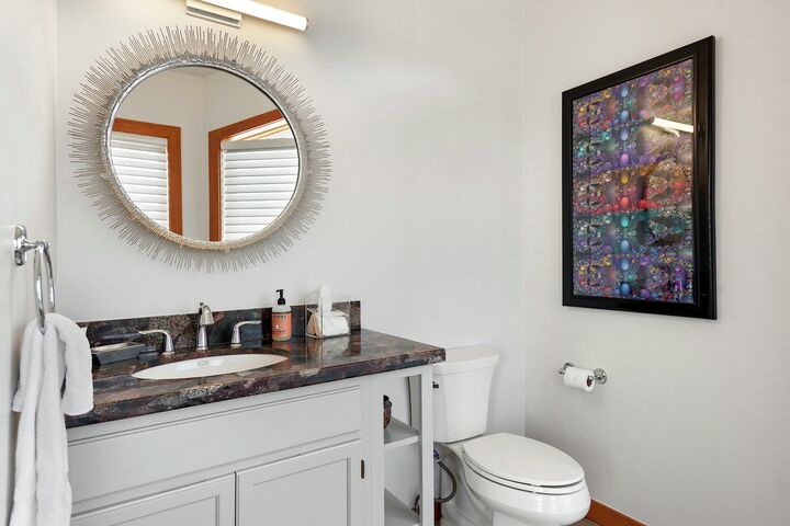 2 Bdrm 2.5 Bath #45 - Bathroom