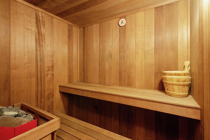 2 Bdrm 2.5 Bath #24 - Indoor Sauna Room