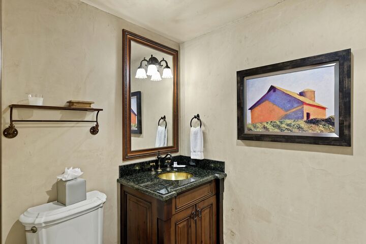 3 Bdrm 4.5 Bath #15 - Bathroom
