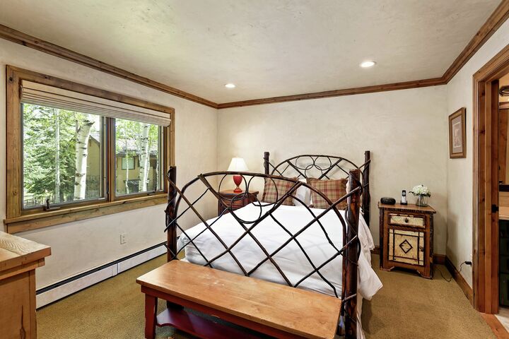 3 Bdrm 4.5 Bath #15 - Bedroom