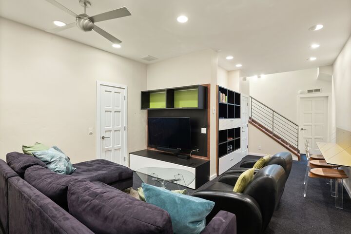 4 Bdrm 4.5 Bath #4 - Den