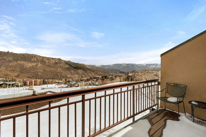 4 Bdrm 6.5 Bath #5 - Balcony