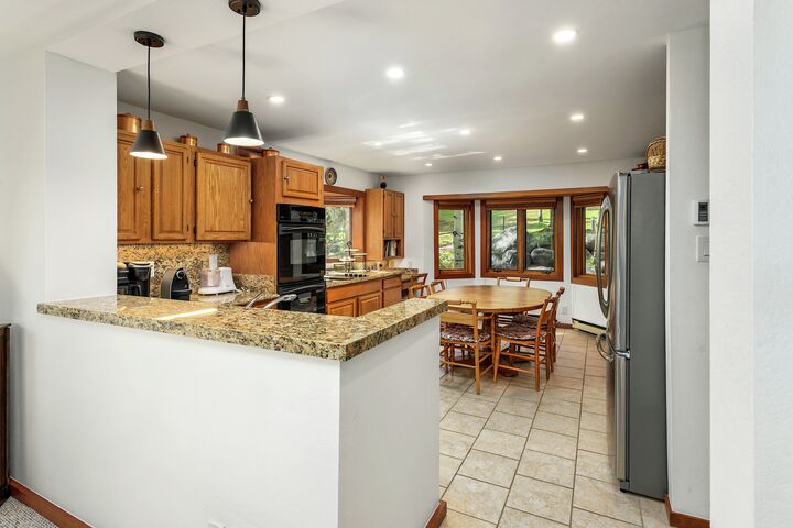 3 Bdrm Den 3 Bath #14 - Kitchen