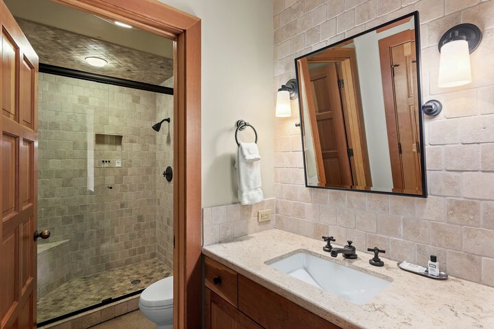 3 Bdrm 3 Bath #39 - Bathroom