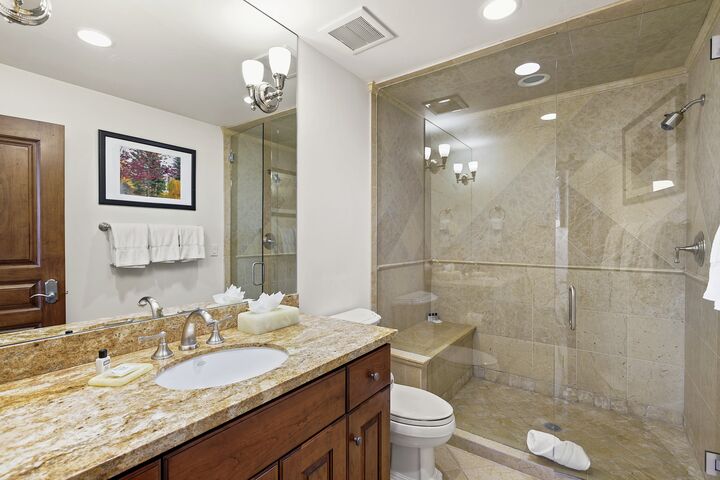 2 Bdrm 3 Bath #13 - Bathroom
