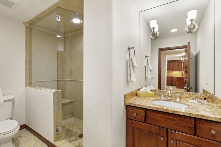 2 Bdrm 3 Bath #13 - Bathroom