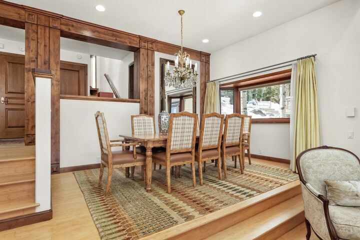 2 Bdrm 3 Bath #13 - Dining Area