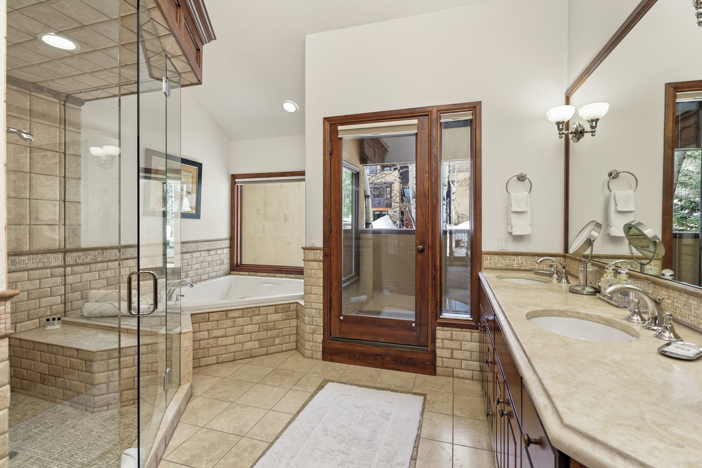 Master Ensuite Bathroom