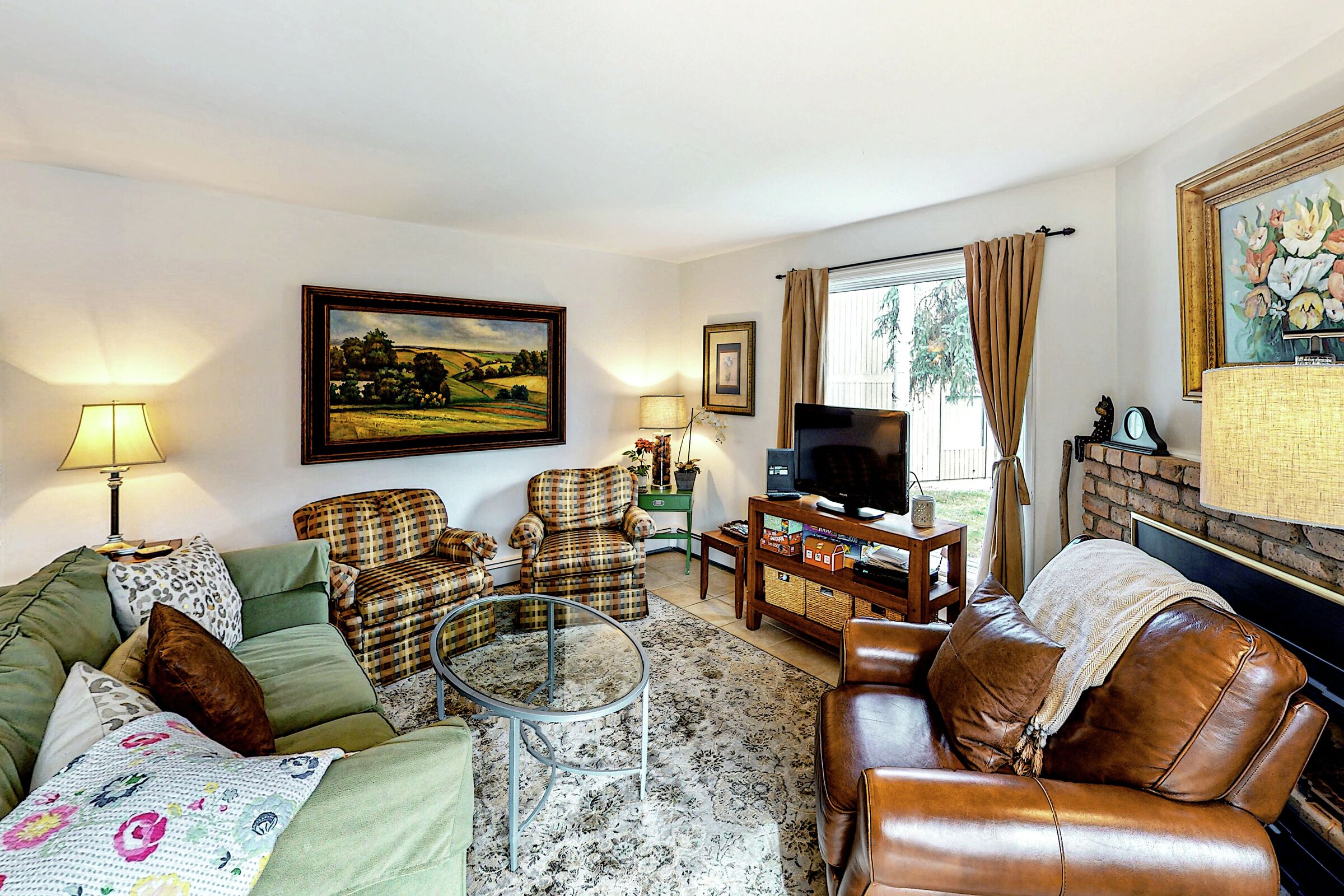 #14A - Living Room