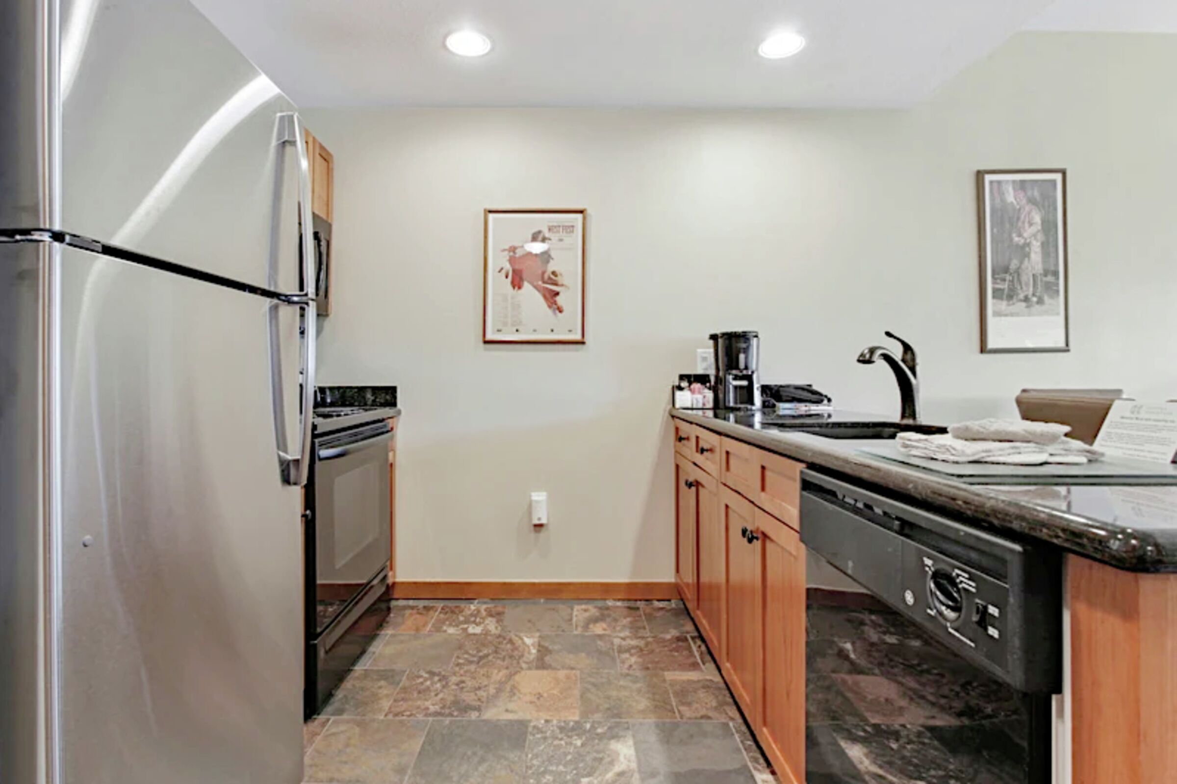 #411 - Kitchen