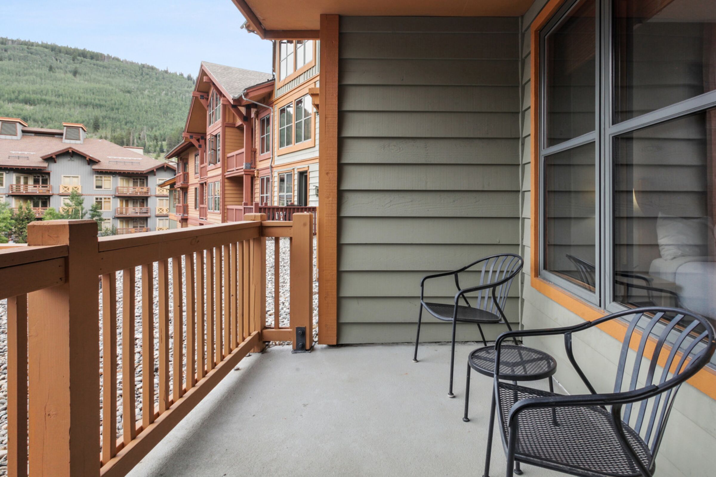 #315 - Balcony
