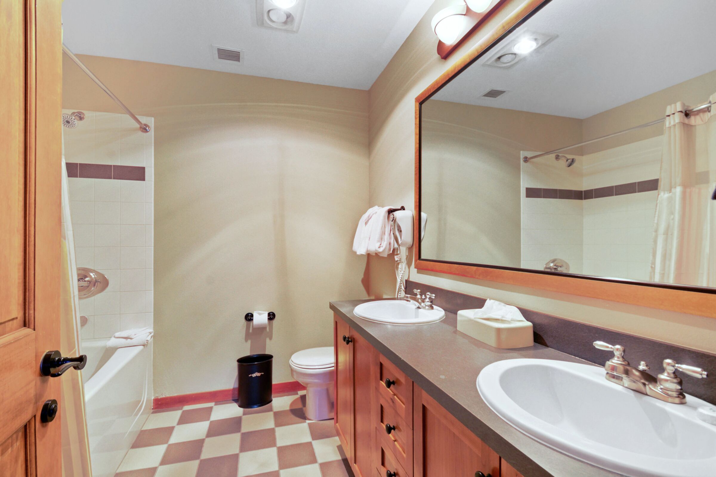 #421 - Bathroom