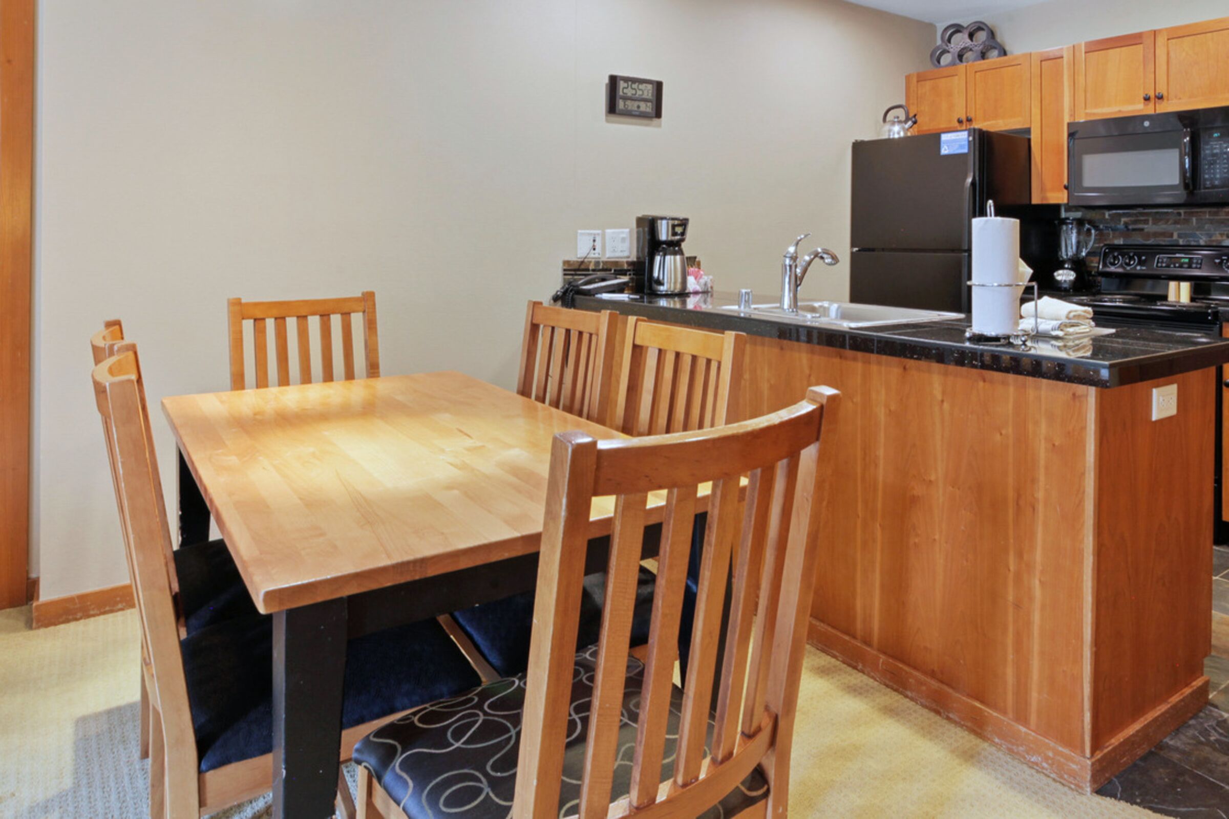 #207 - Dining Room