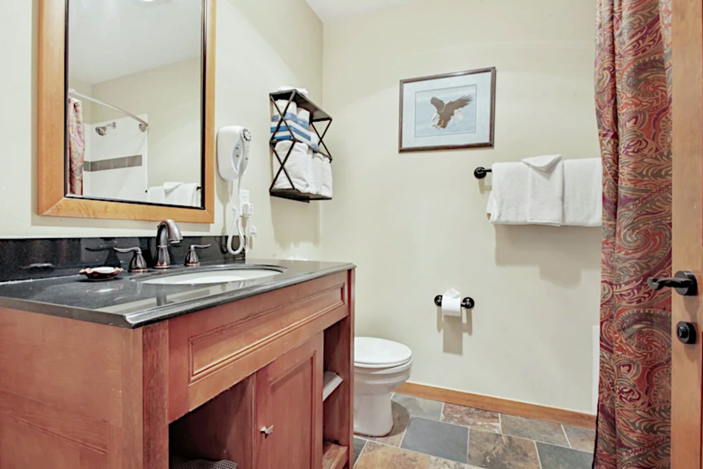 #411/411A - Bathroom