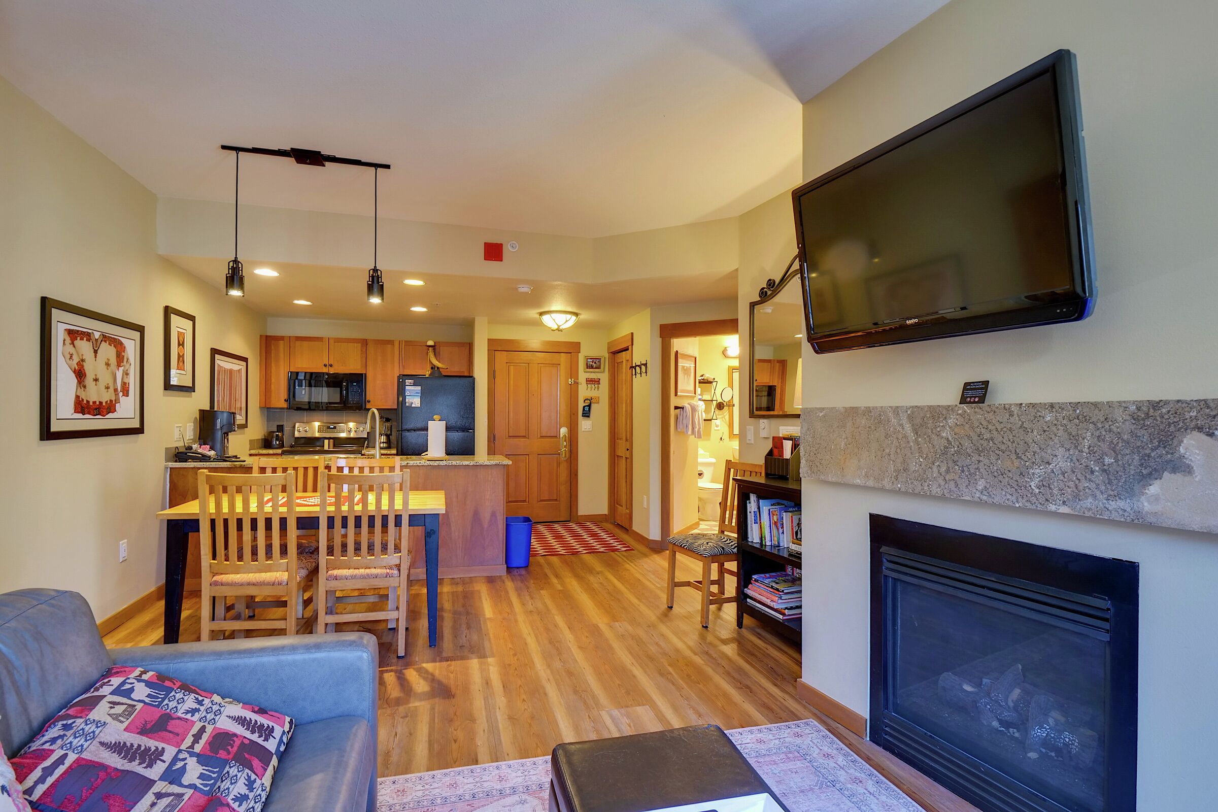 #307 - Living Area