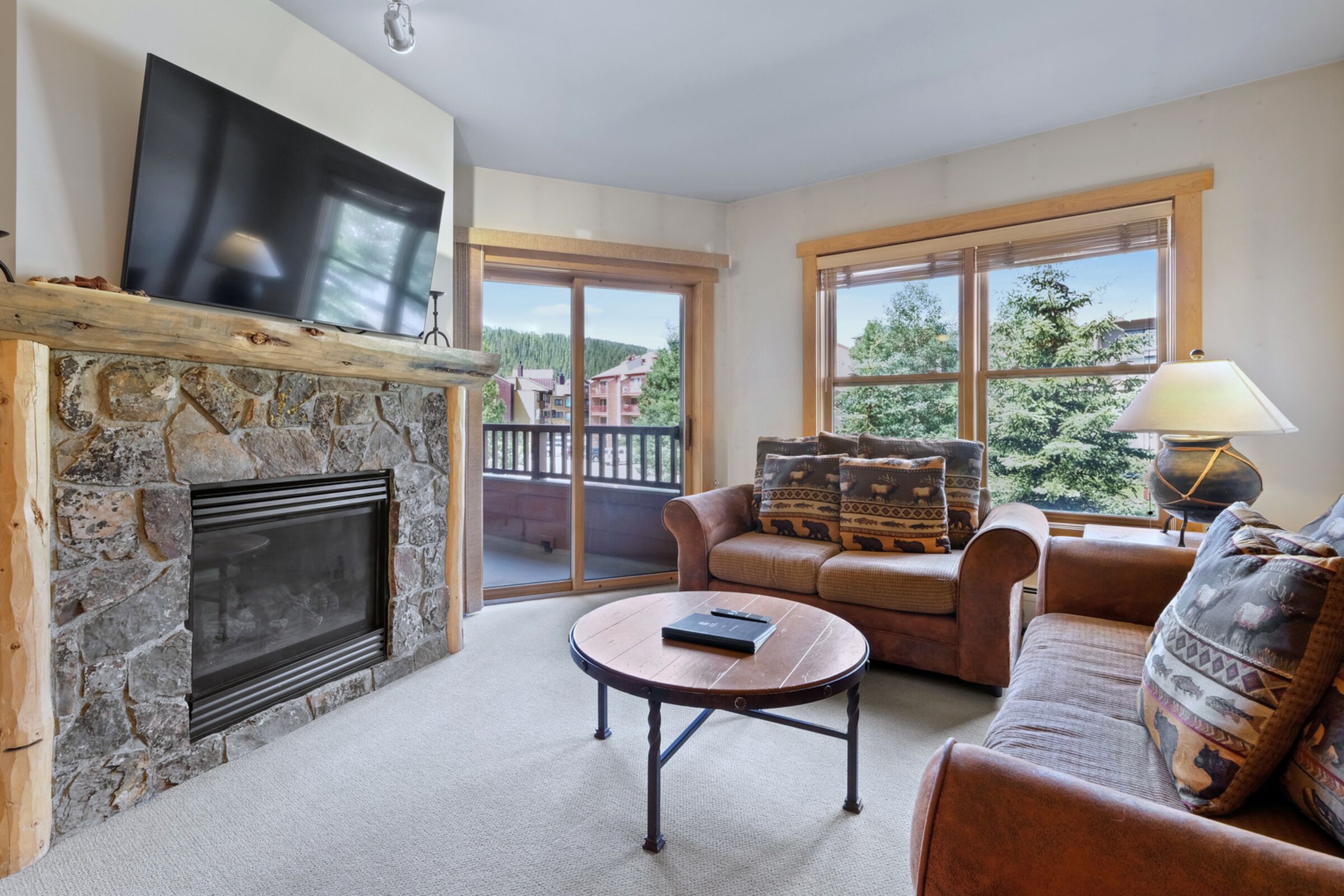 #230 - Living Room