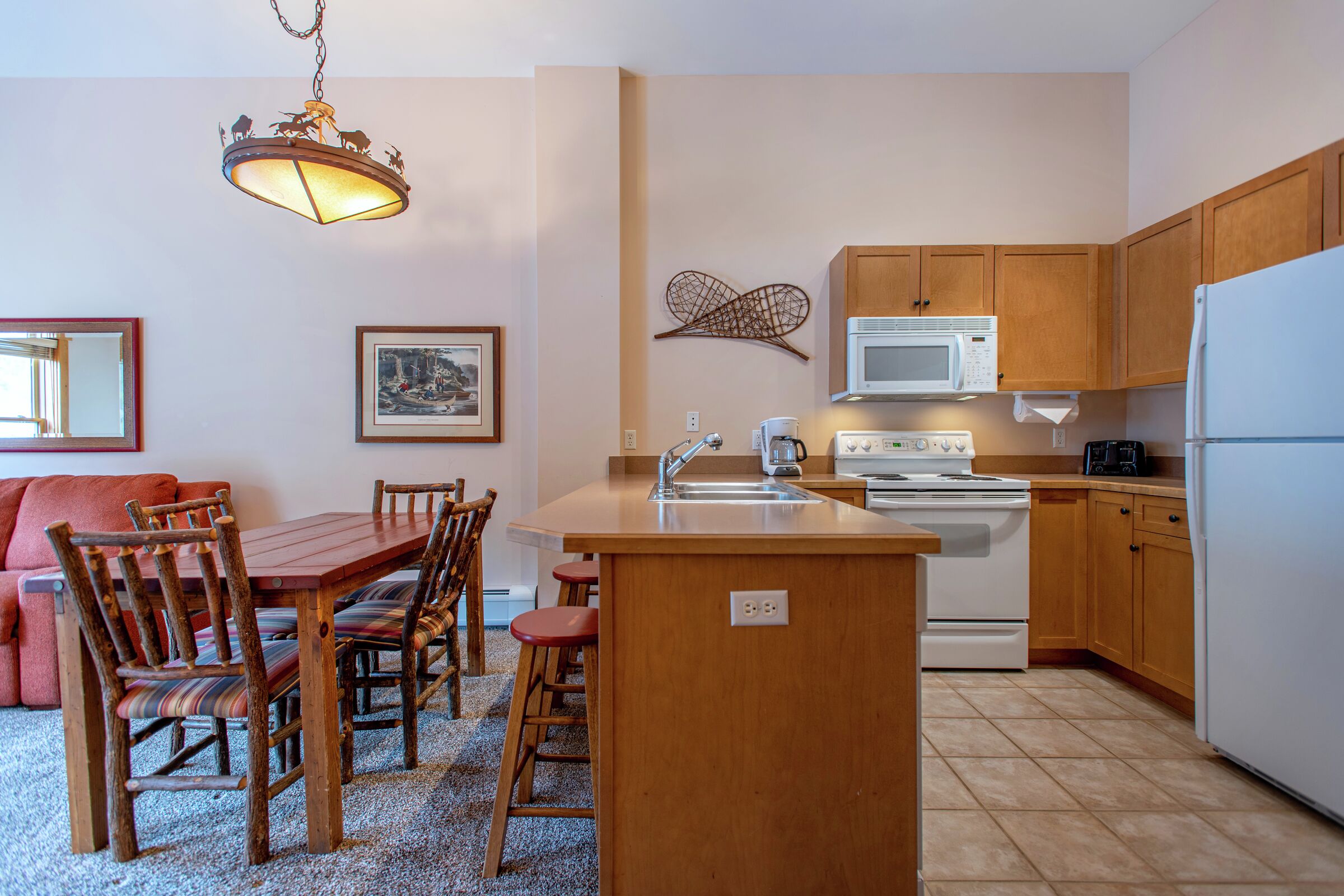 Dining Room & Kitchen