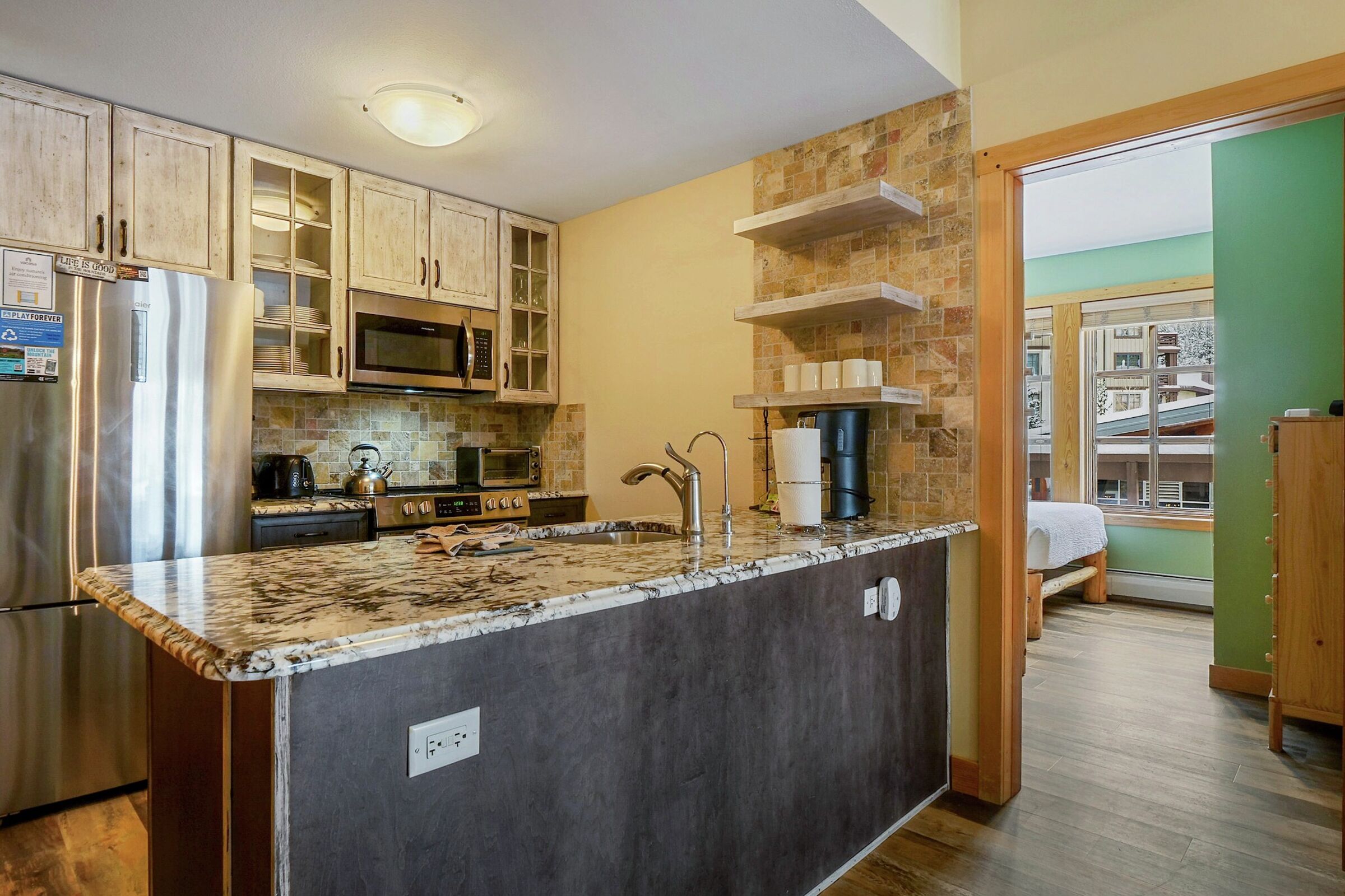 #214 - Kitchen
