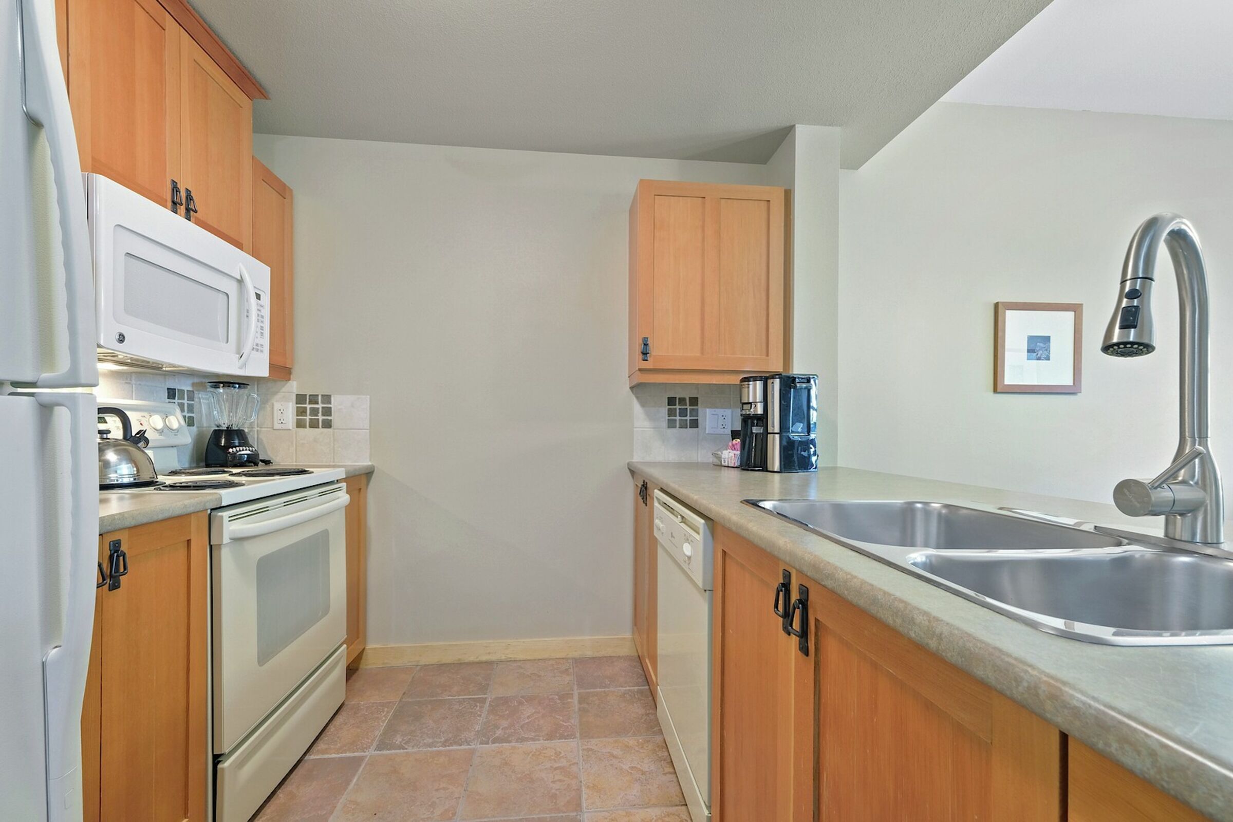 #401 - Kitchen