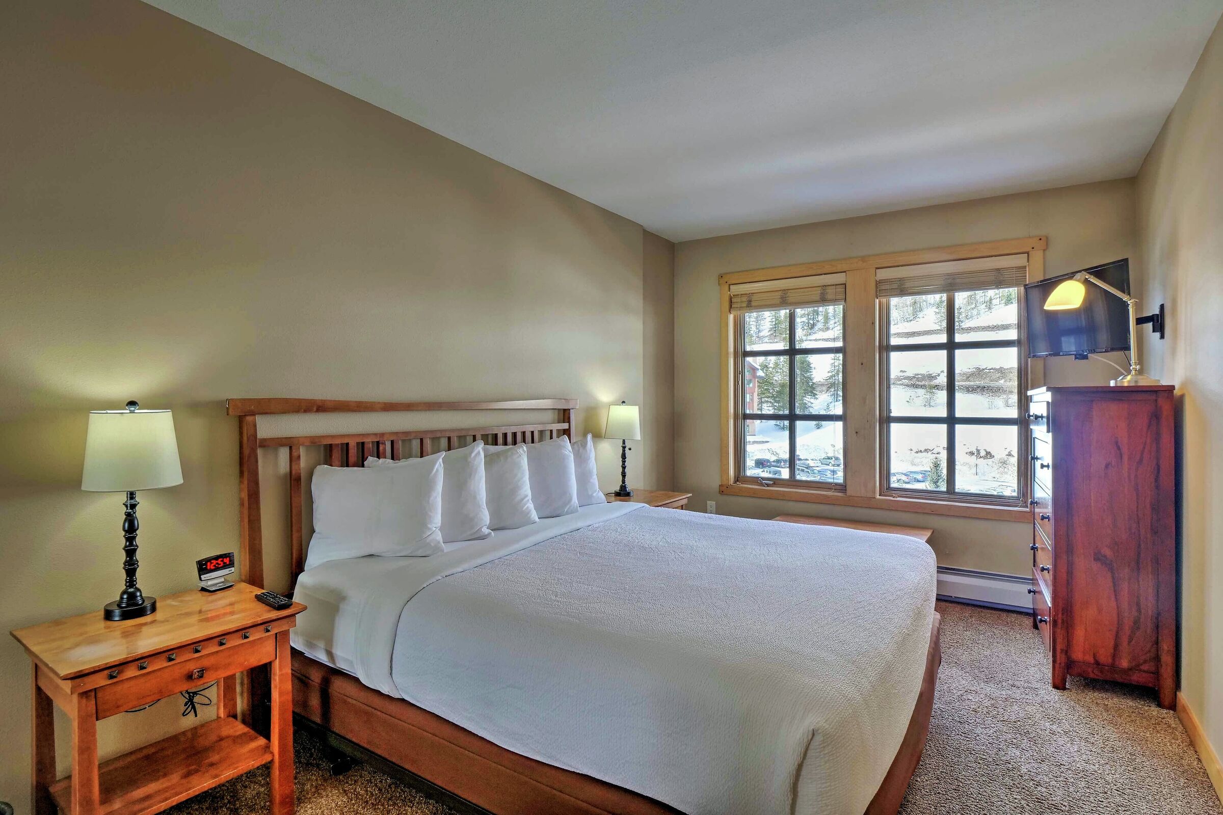 #523 - Bedroom