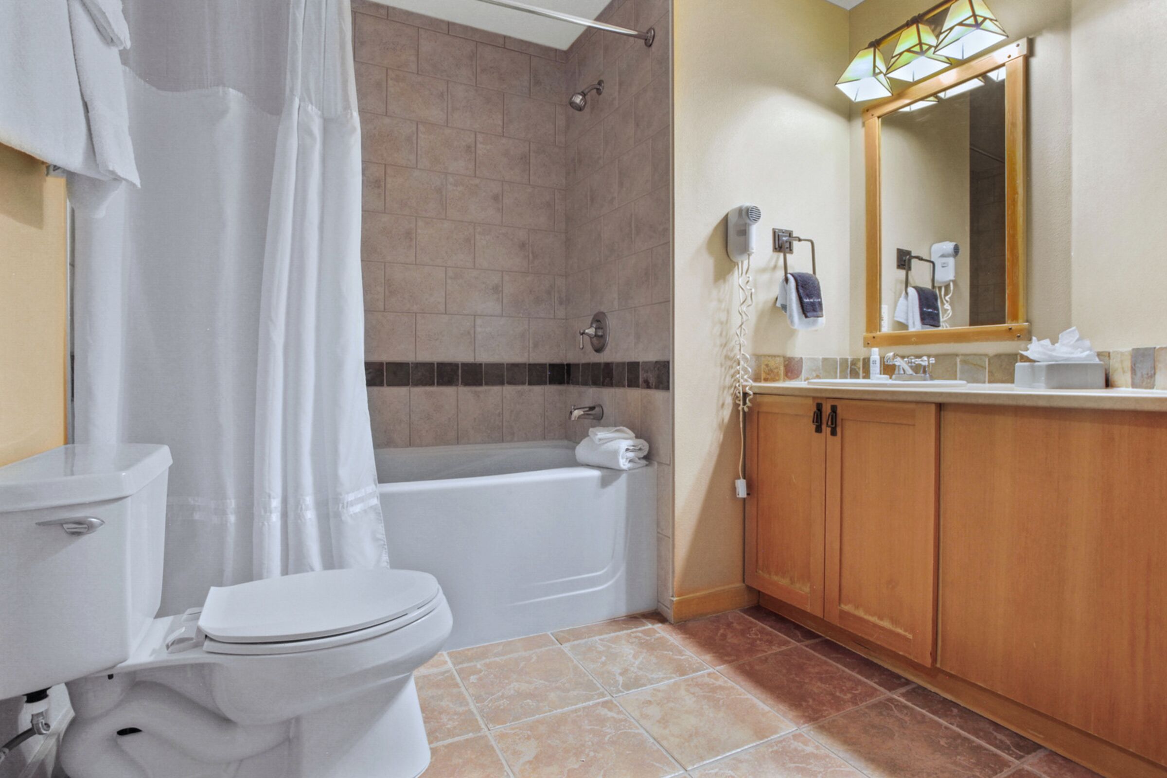 #610 - Bathroom