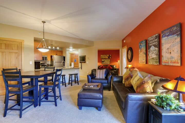 #410 - Living Area & Dining Area