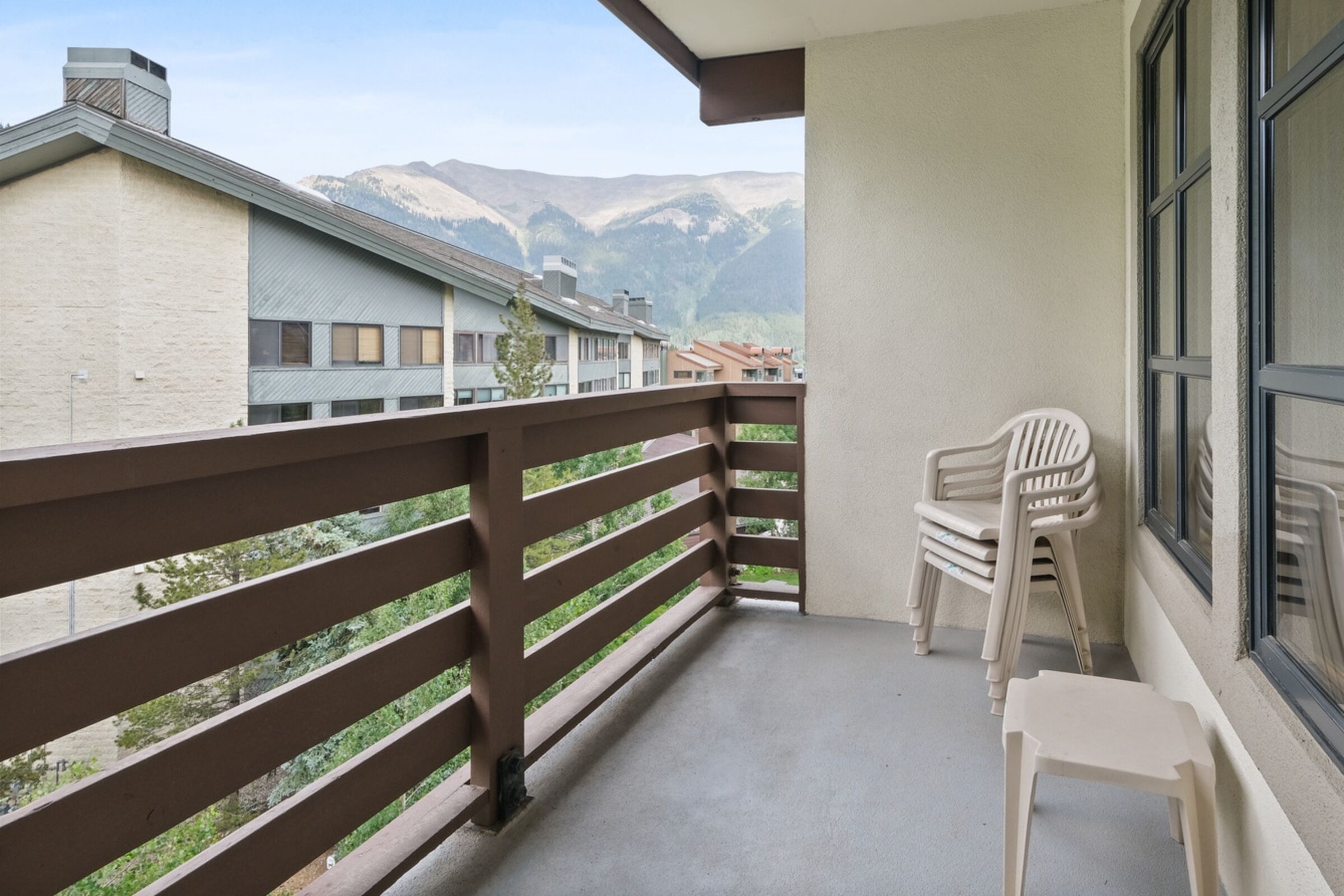 #402 - Balcony