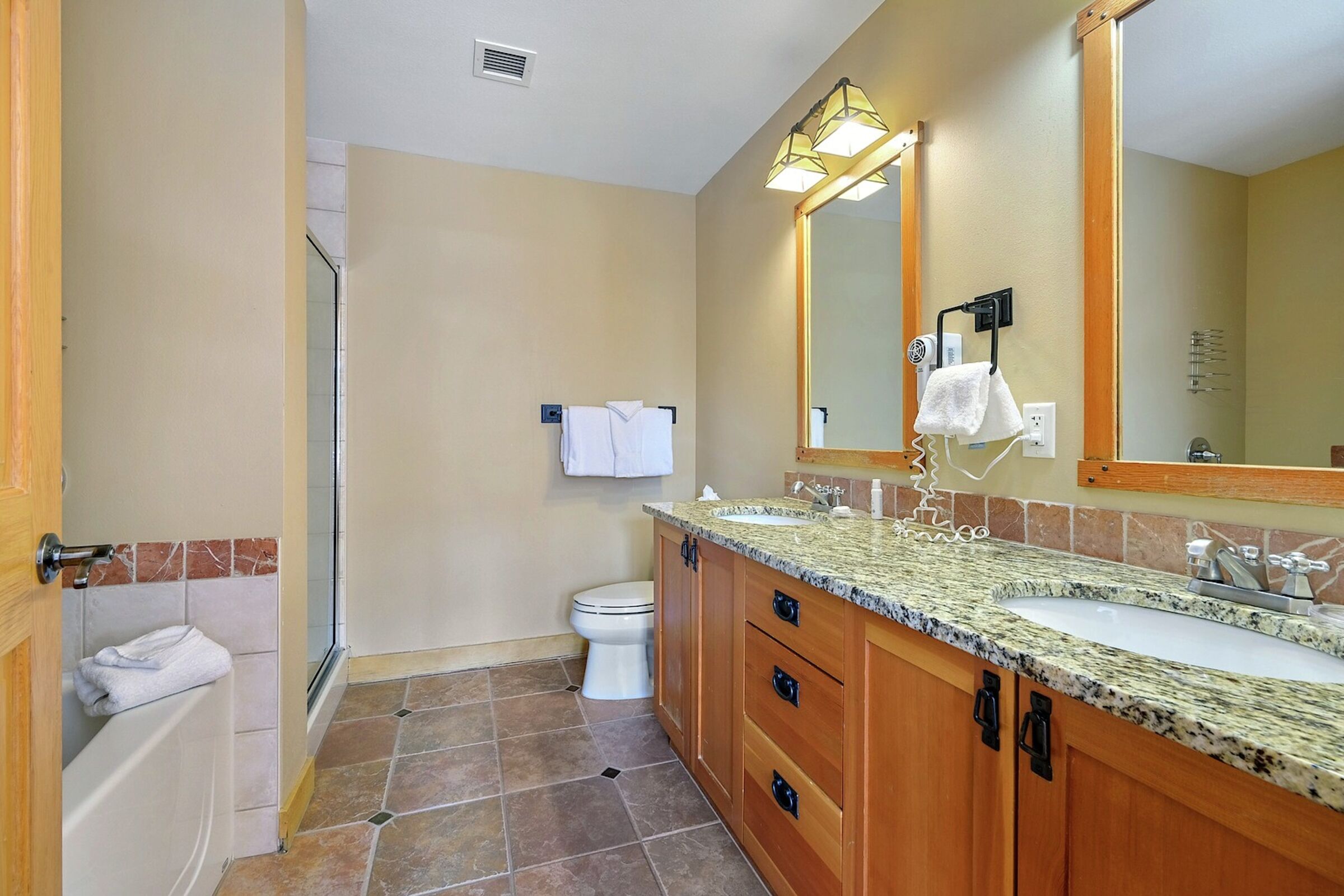 #204 - Master Ensuite Bathroom