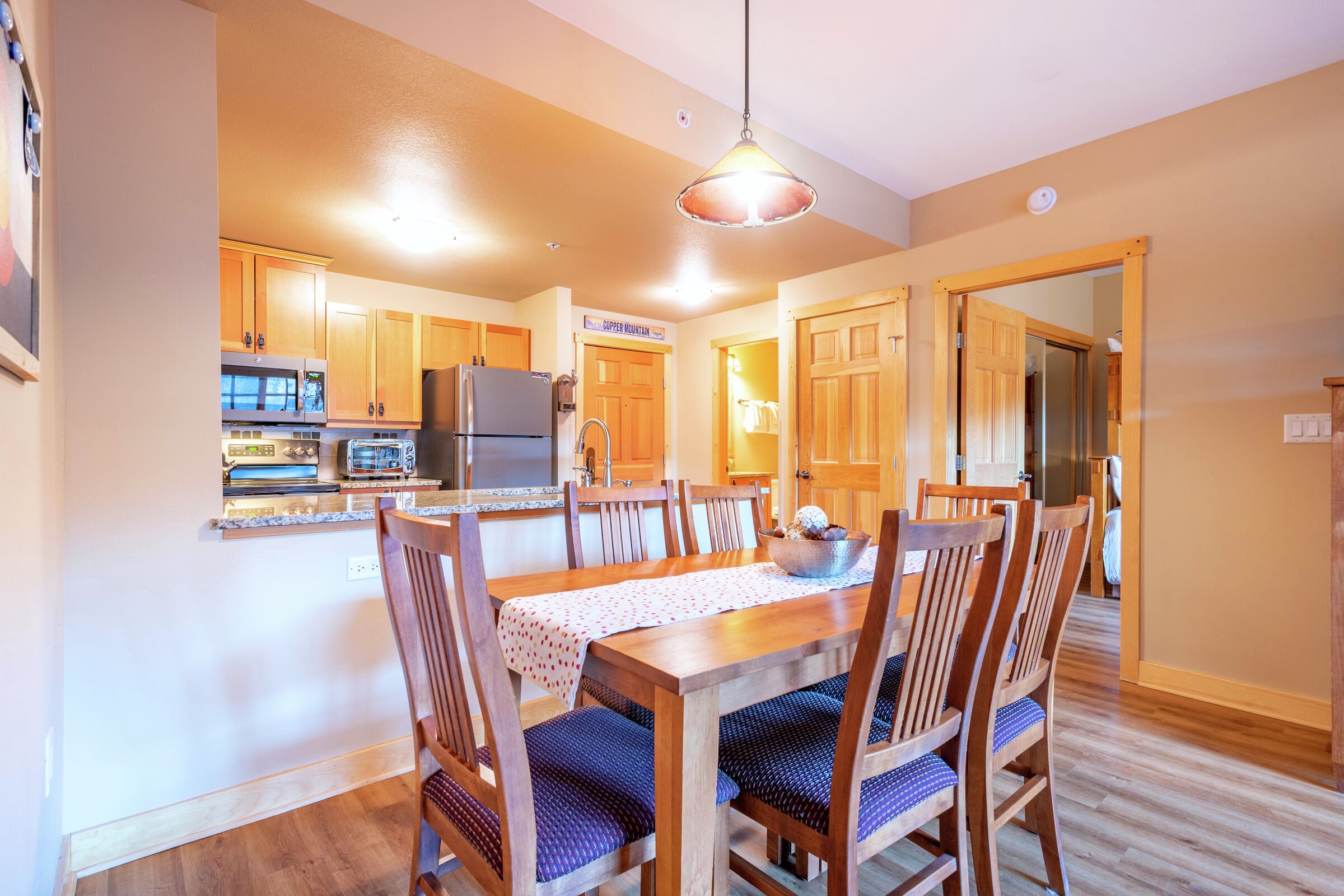 #216 - Dining Room & Kitchen