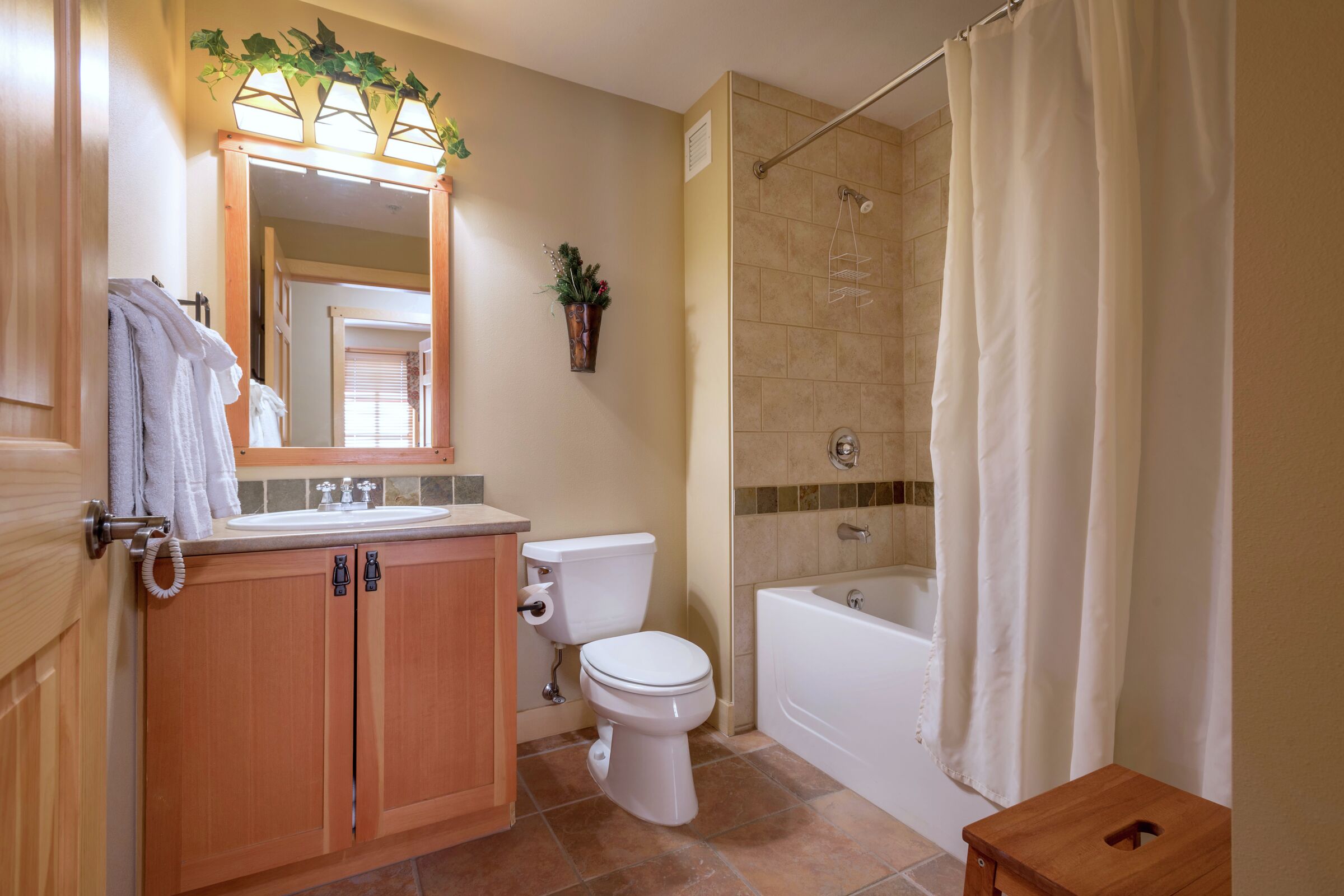 #208 - Bathroom