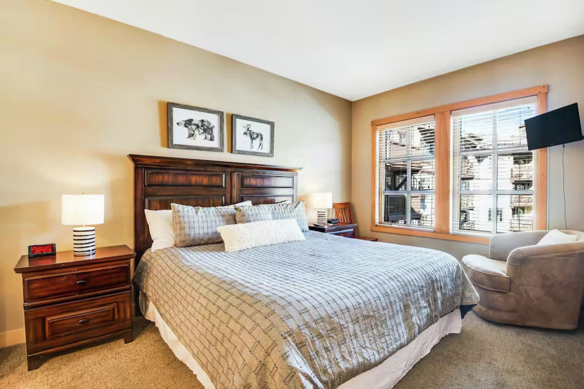 #512 - Master Bedroom