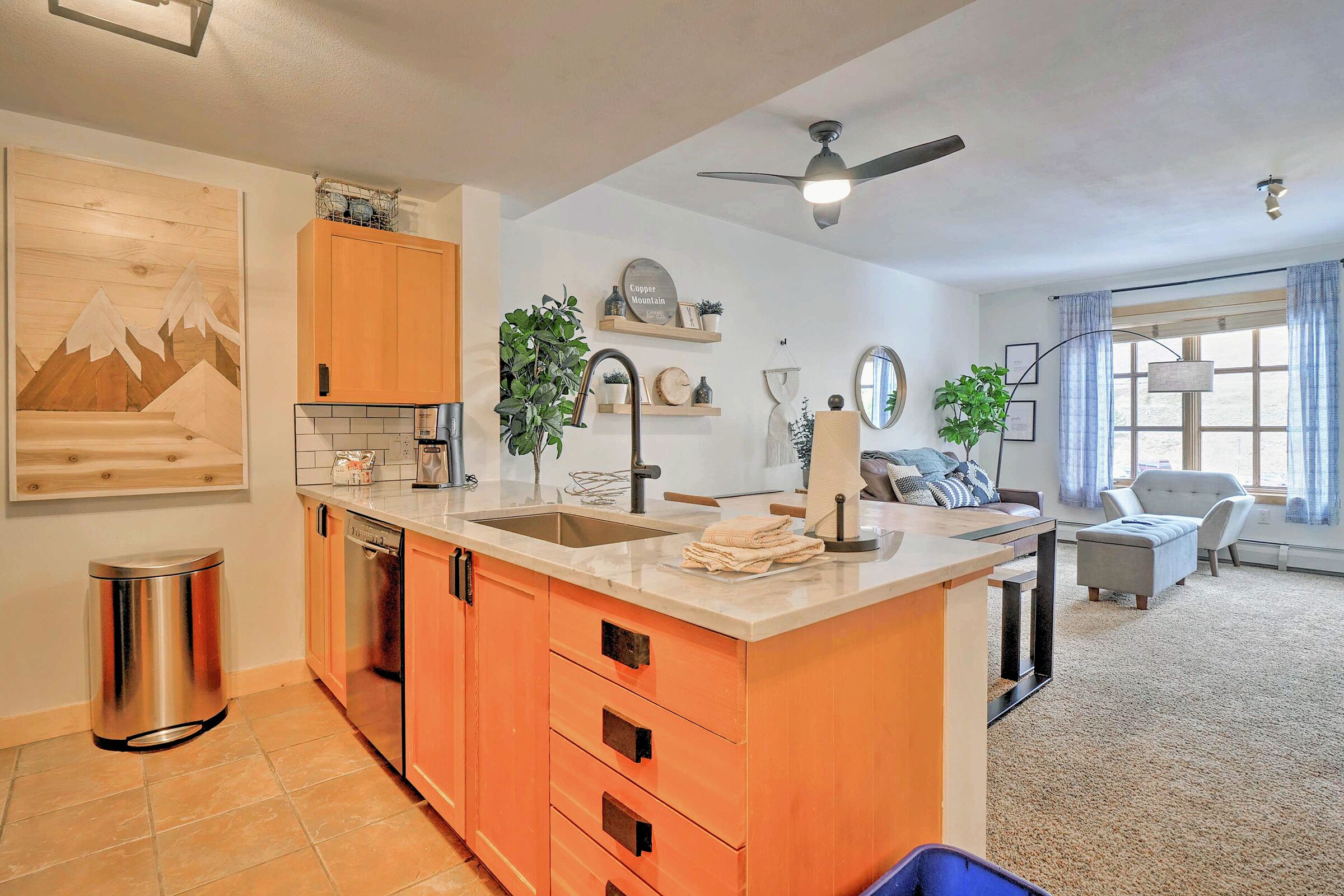 #325 - Kitchen