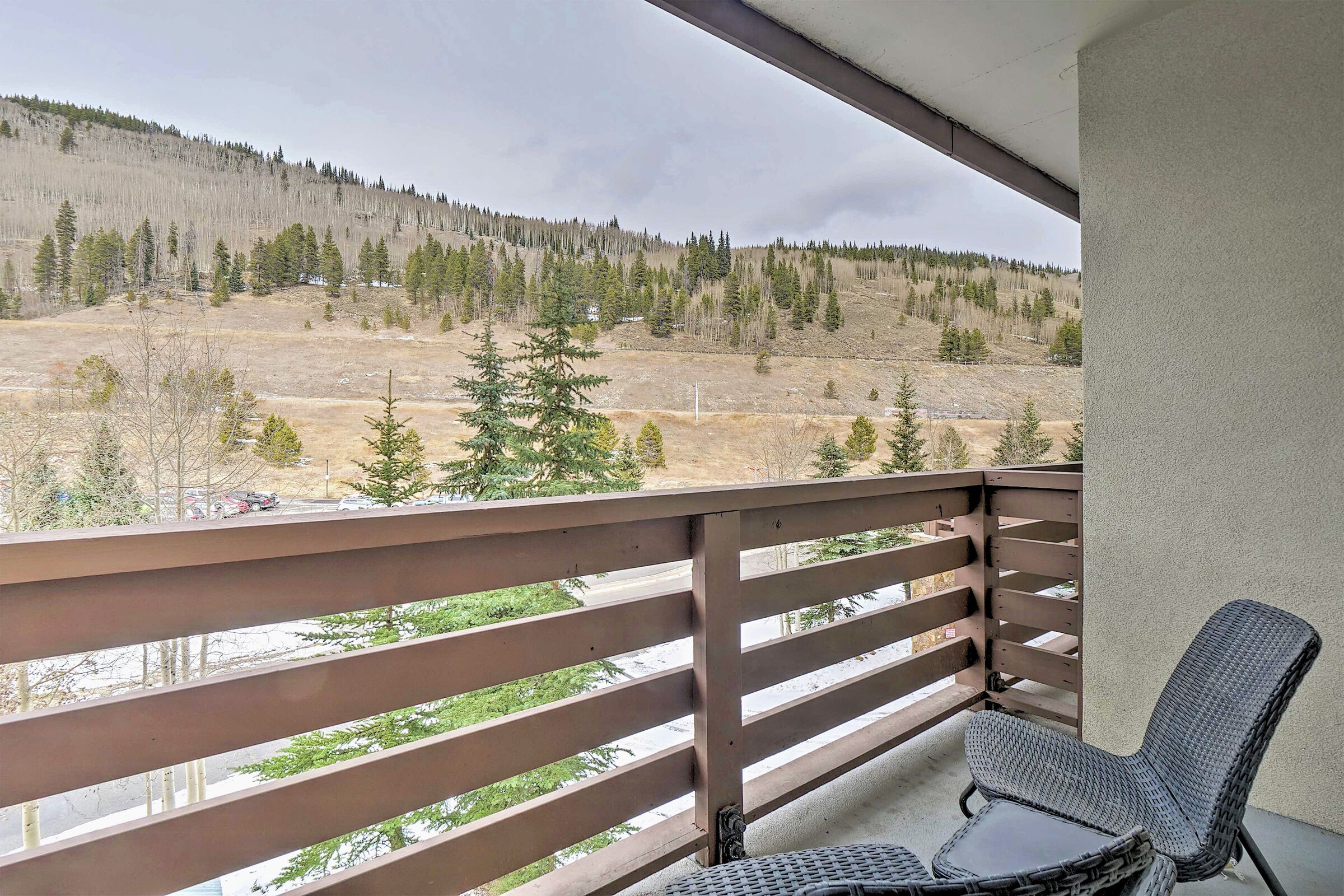#325 - Balcony