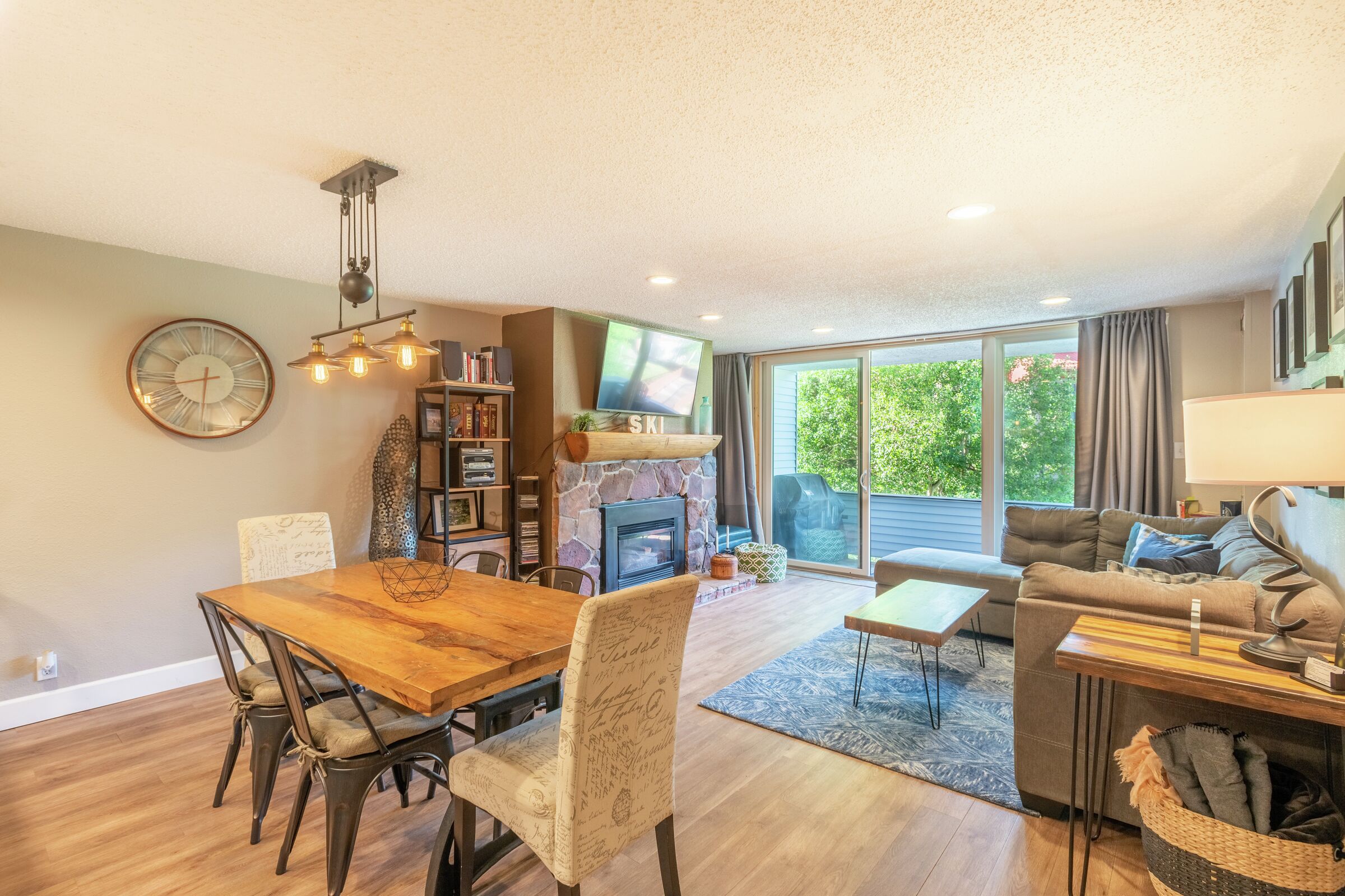 Living Room & Dining Room