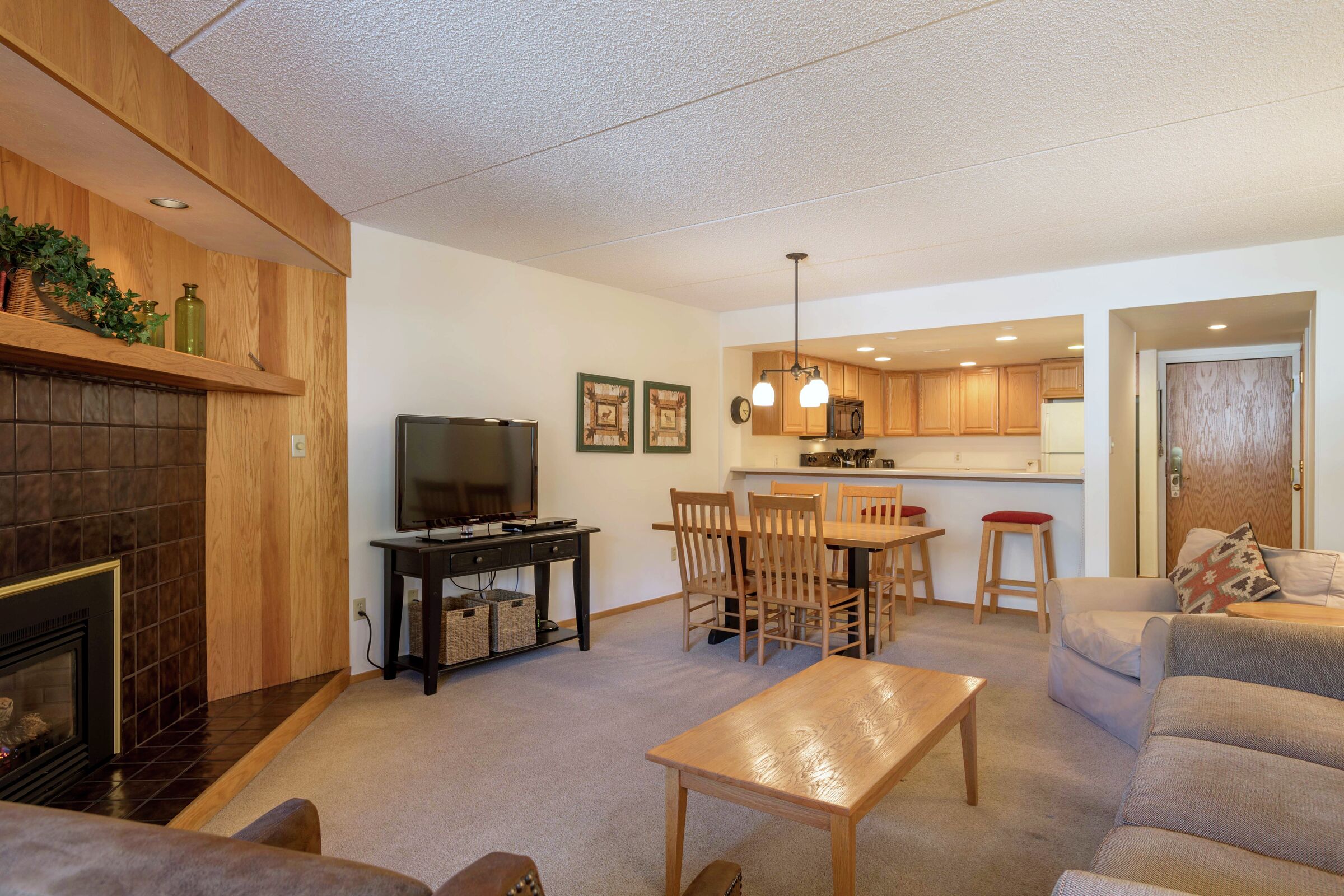 Living Room & Dining Room