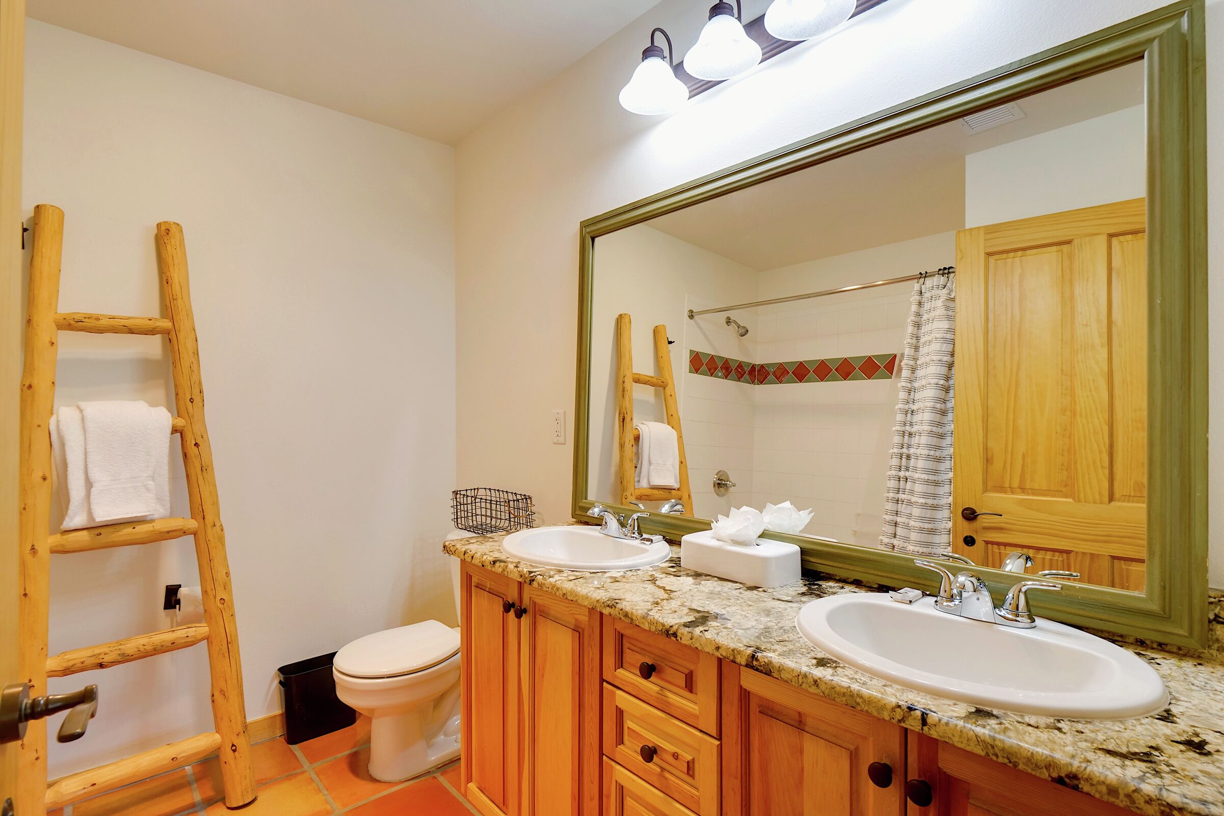Master Ensuite Bathroom