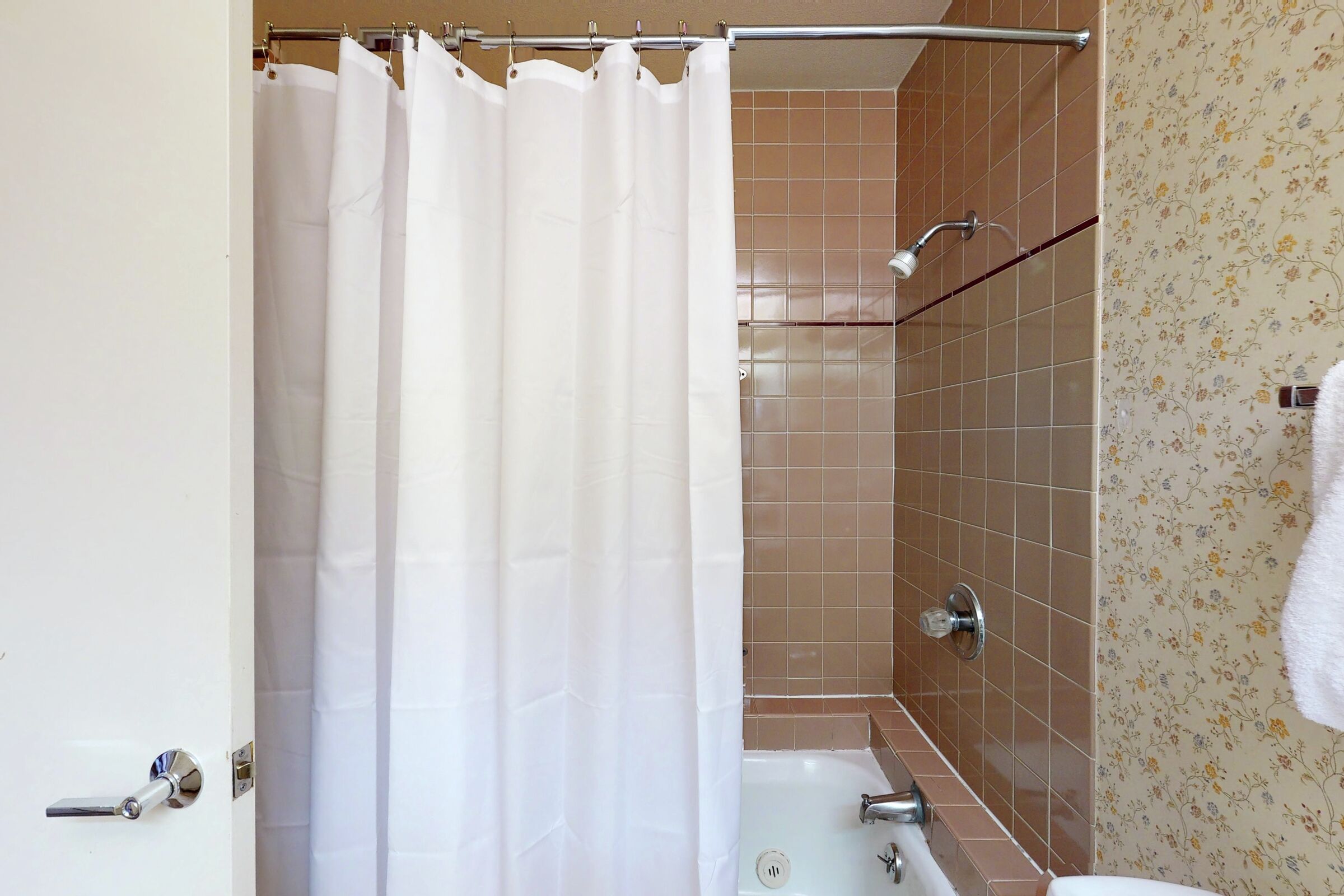 Studio Bathroom