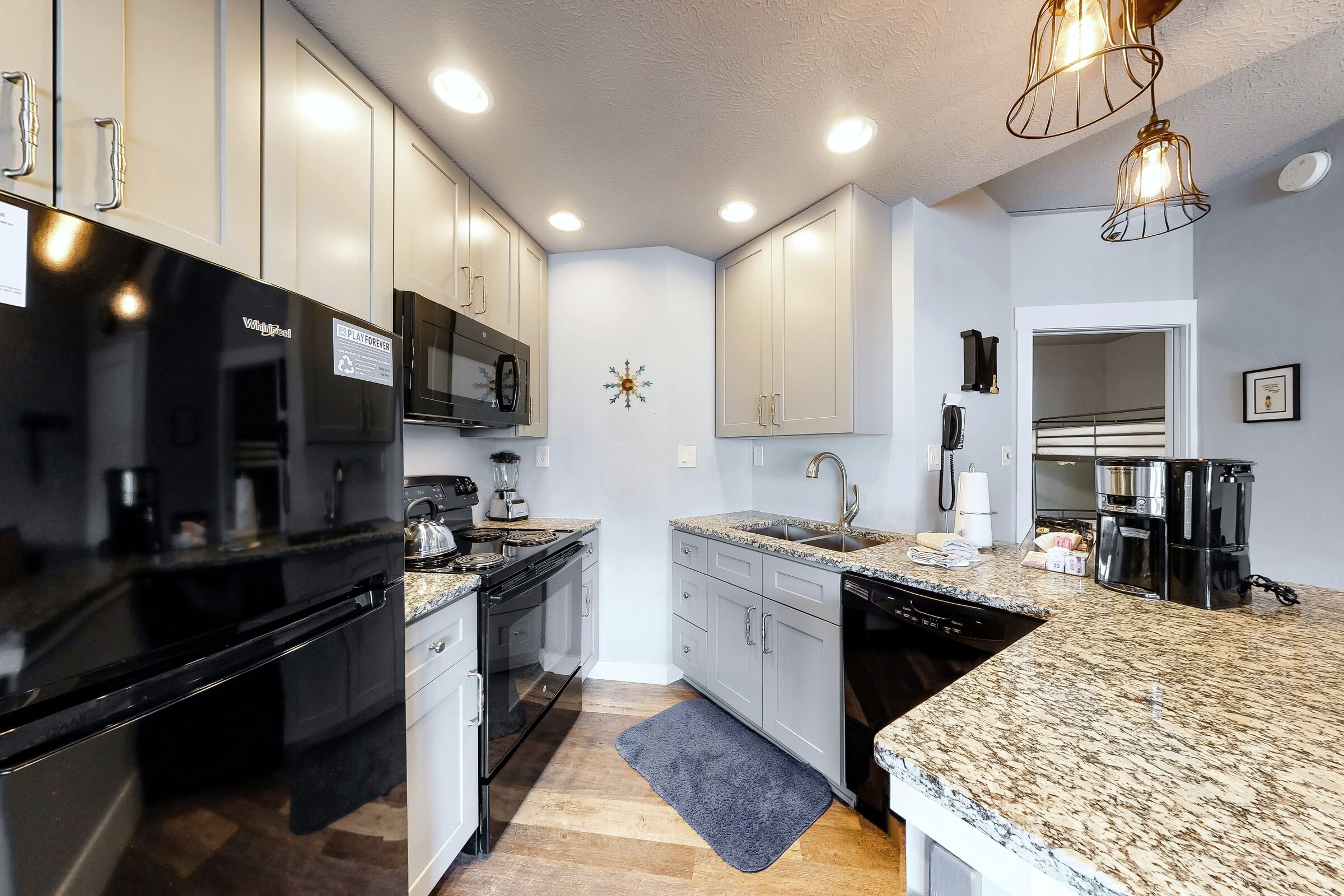 Studio Kitchen