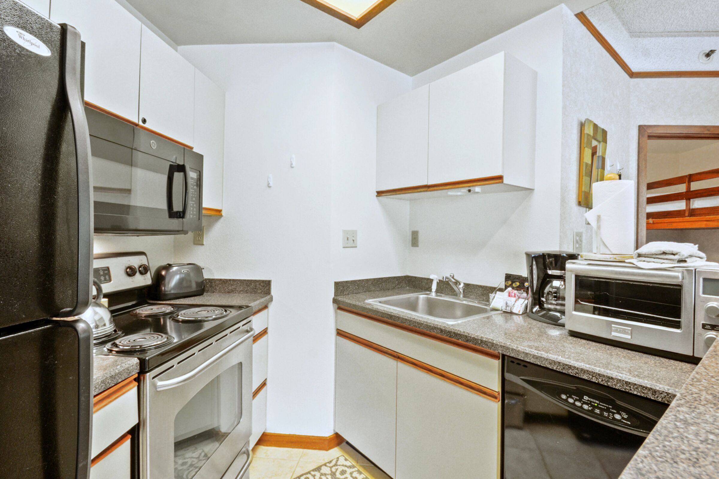 #307 - Studio Kitchen
