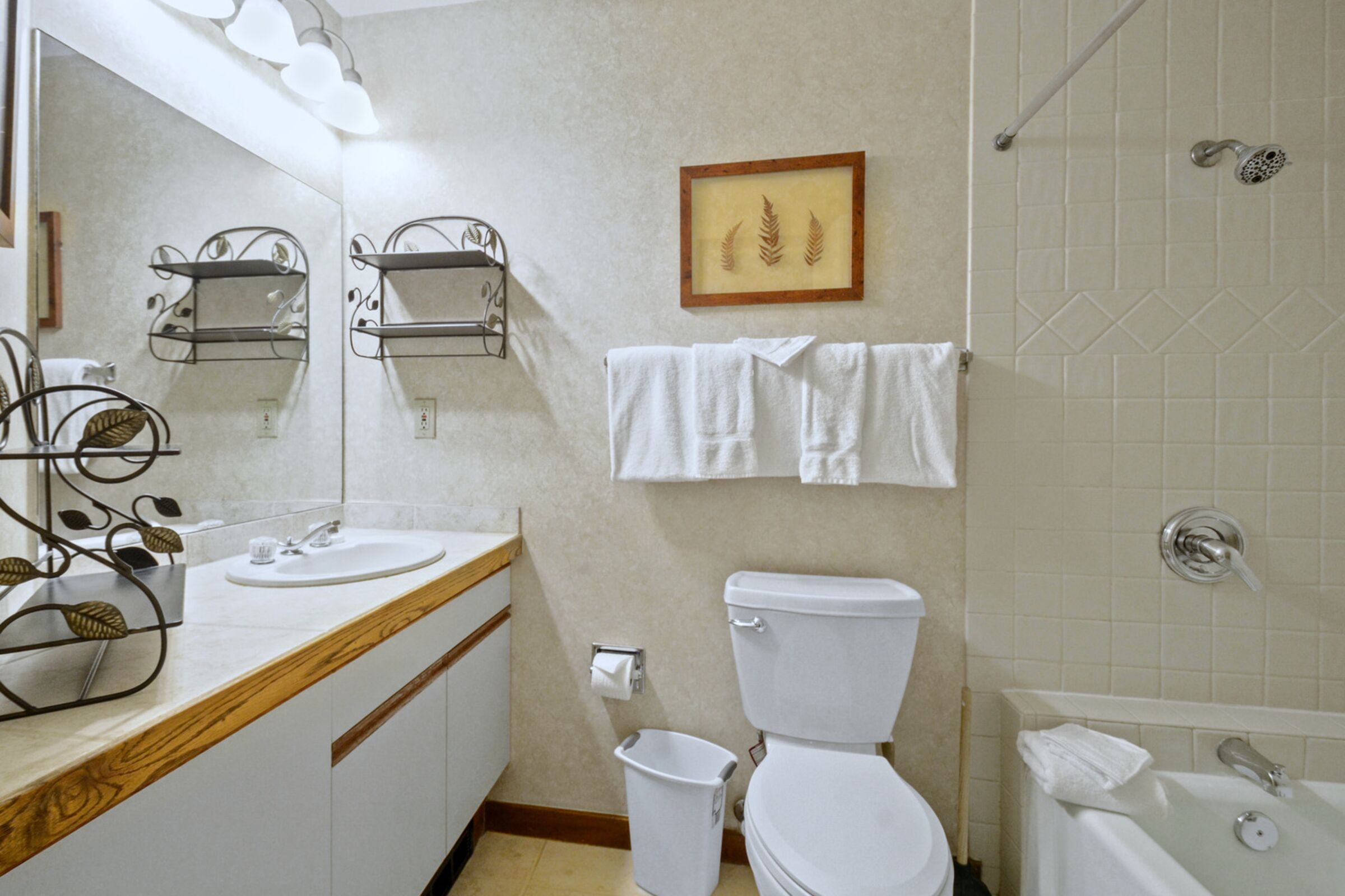 #307 - Studio Bathroom