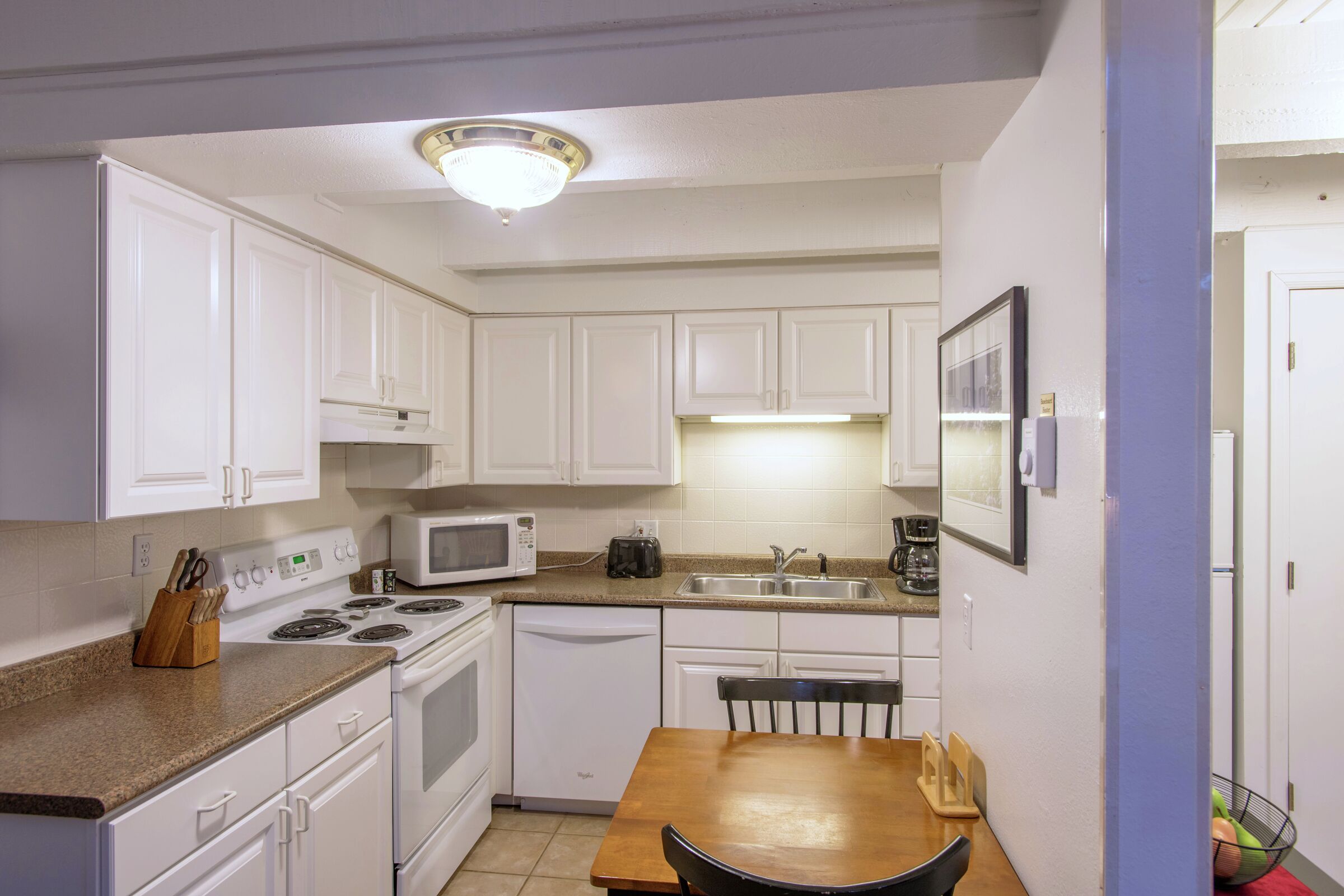 Dining Room & Kitchen