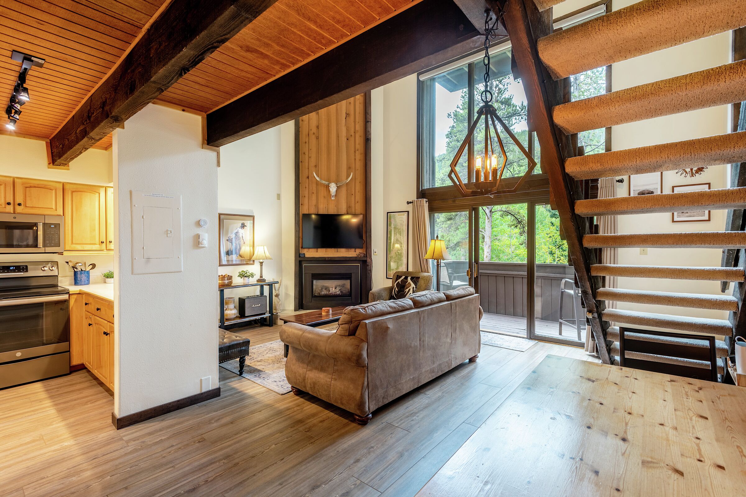 #207 - Living Room