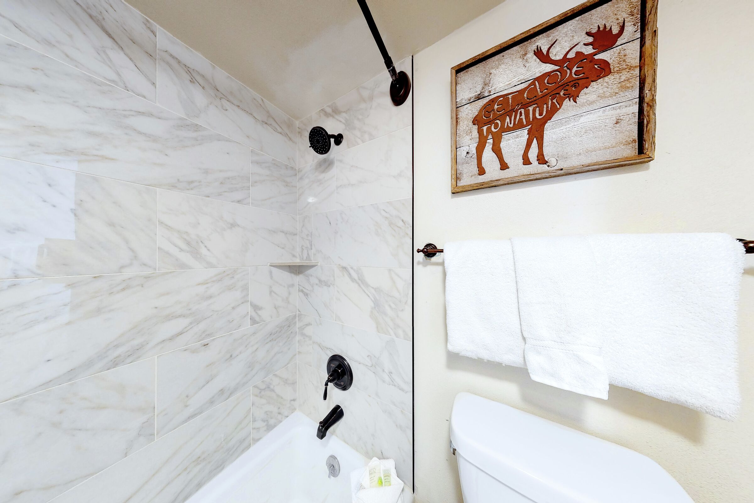 Guest Room Bathroom