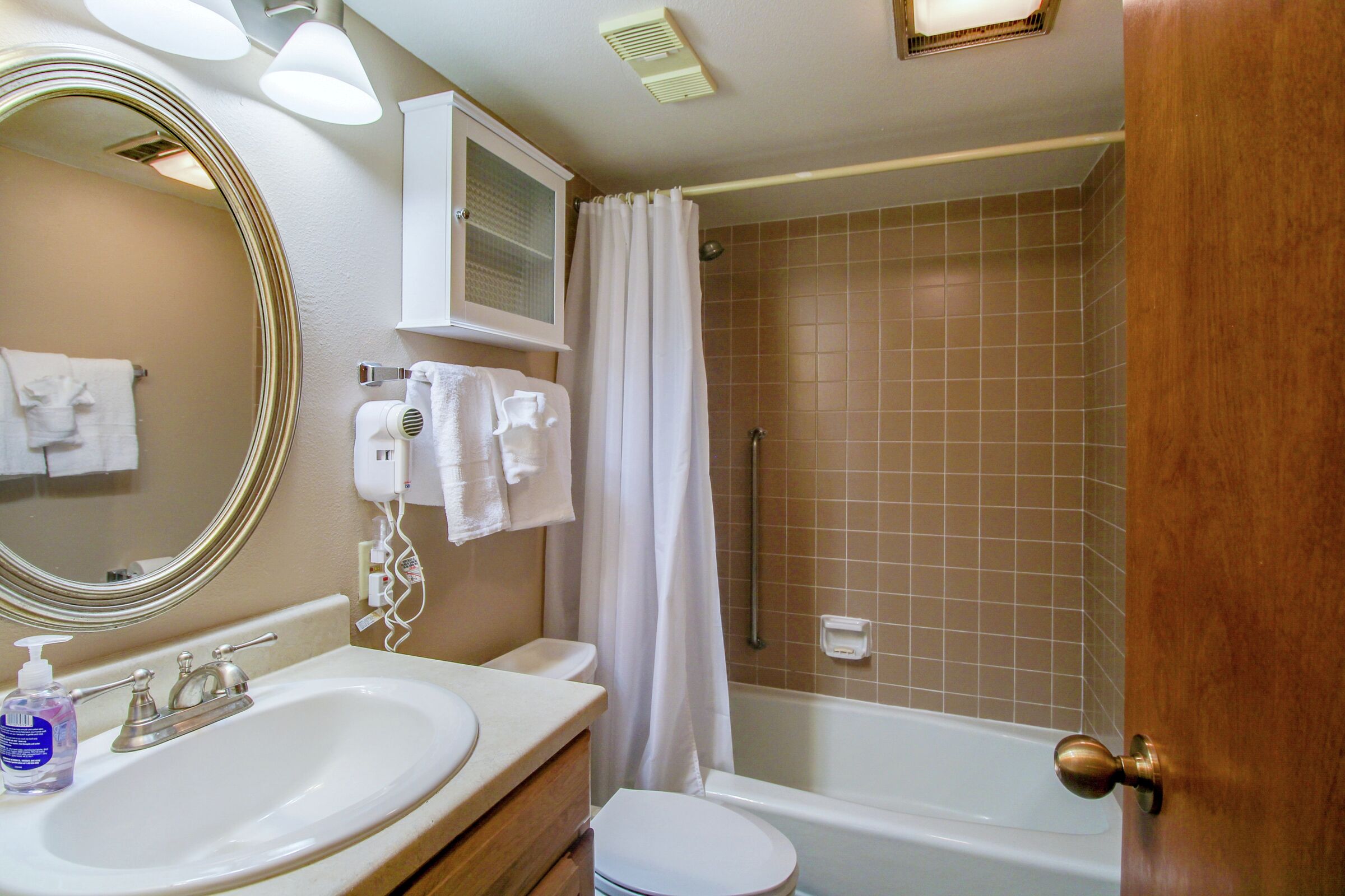 Studio Bathroom
