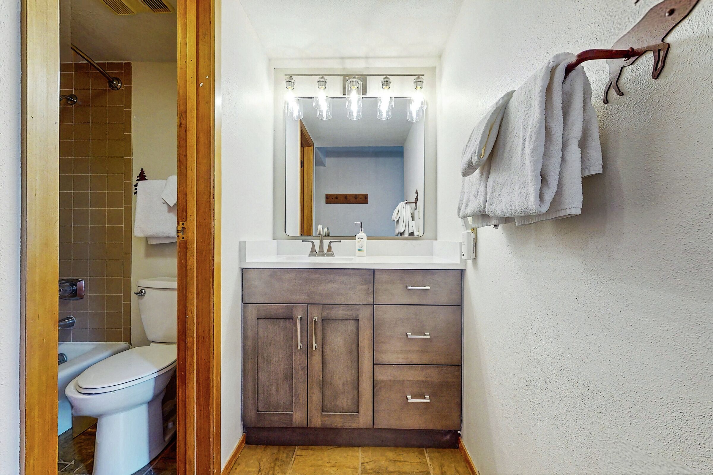 Master Ensuite Bathroom