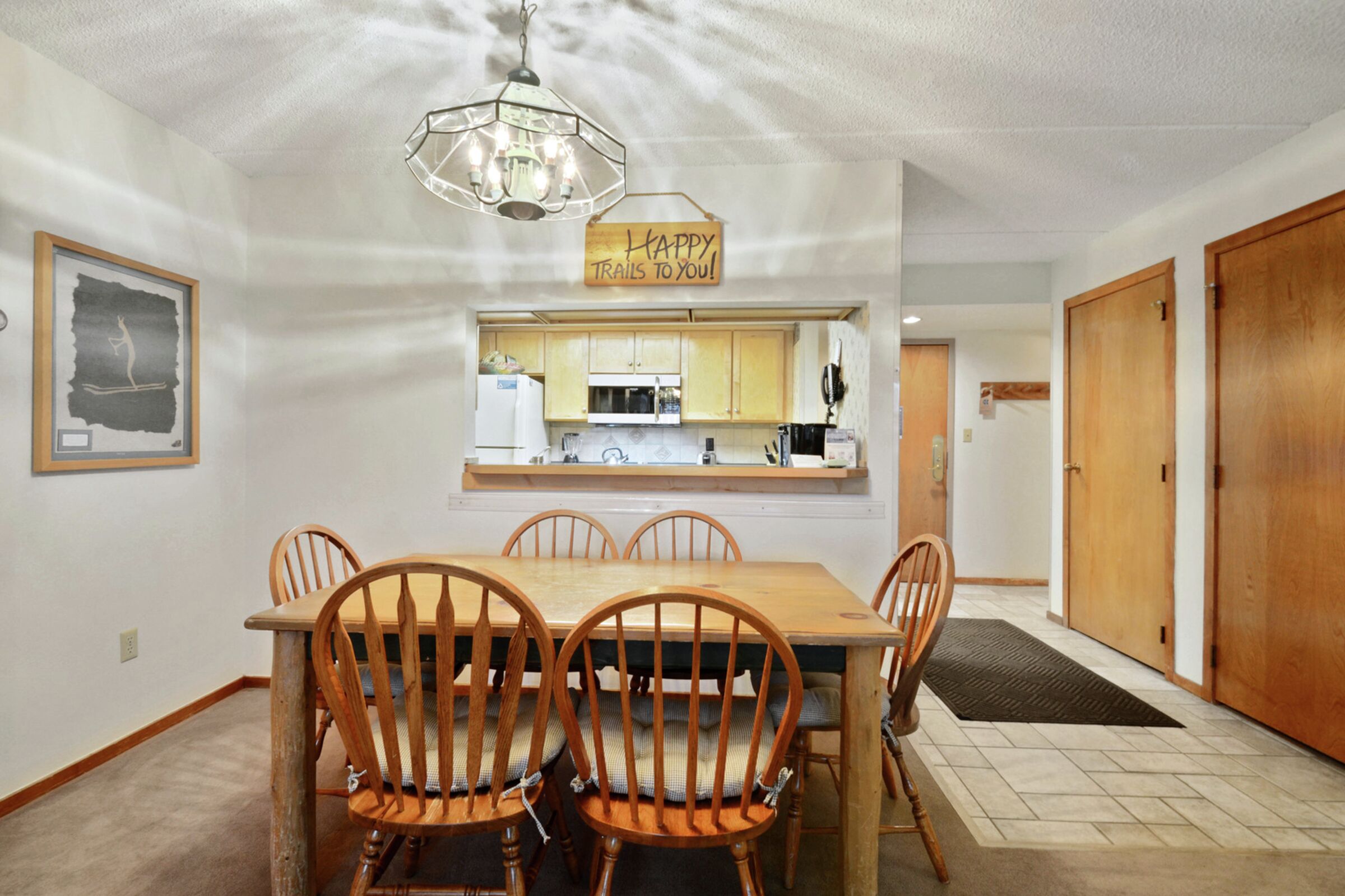 Dining Room & Kitchen